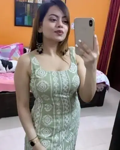 Call Girl in Salumber